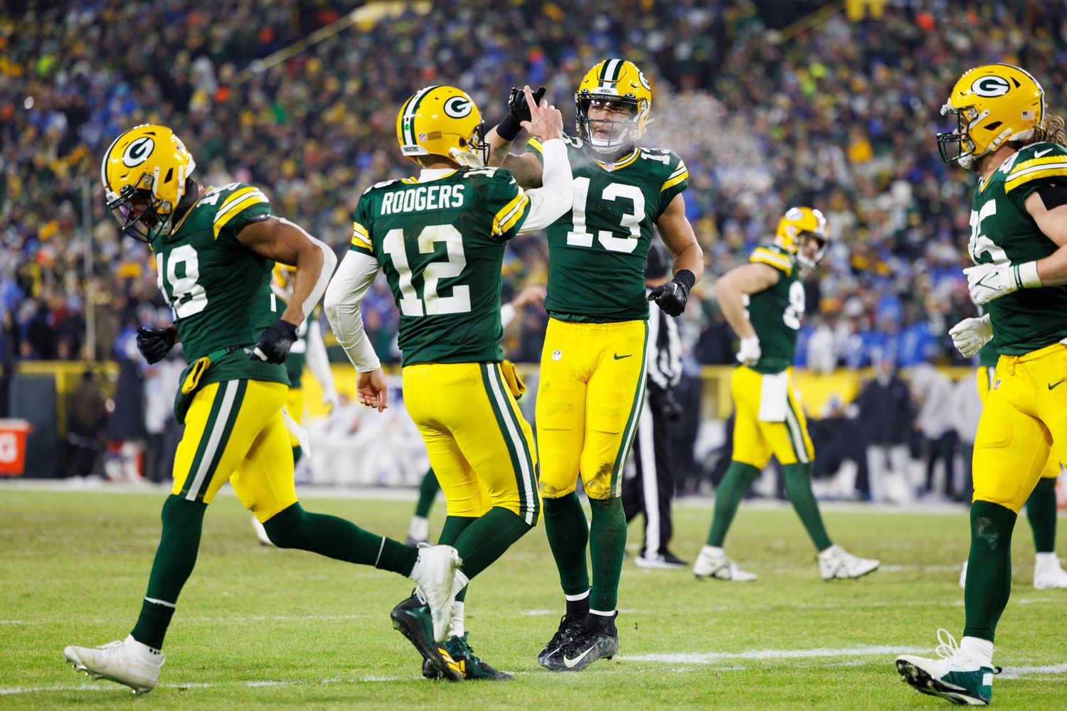 Allen Lazard and Aaron Rodgers at Lambeau Field in 2022